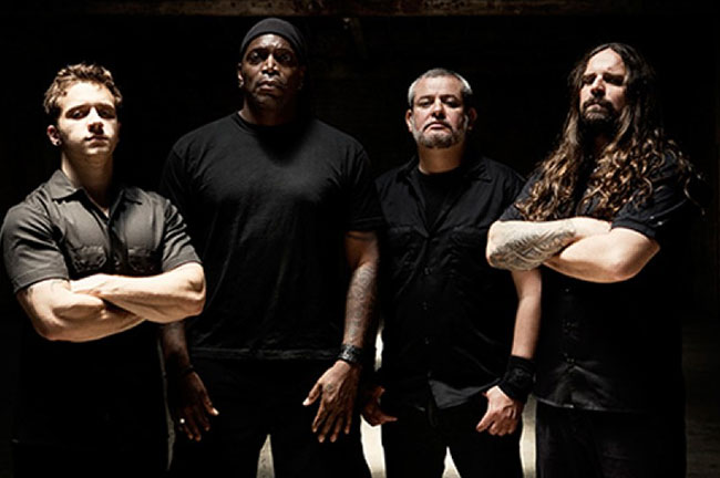 Sepultura-2017.jpg